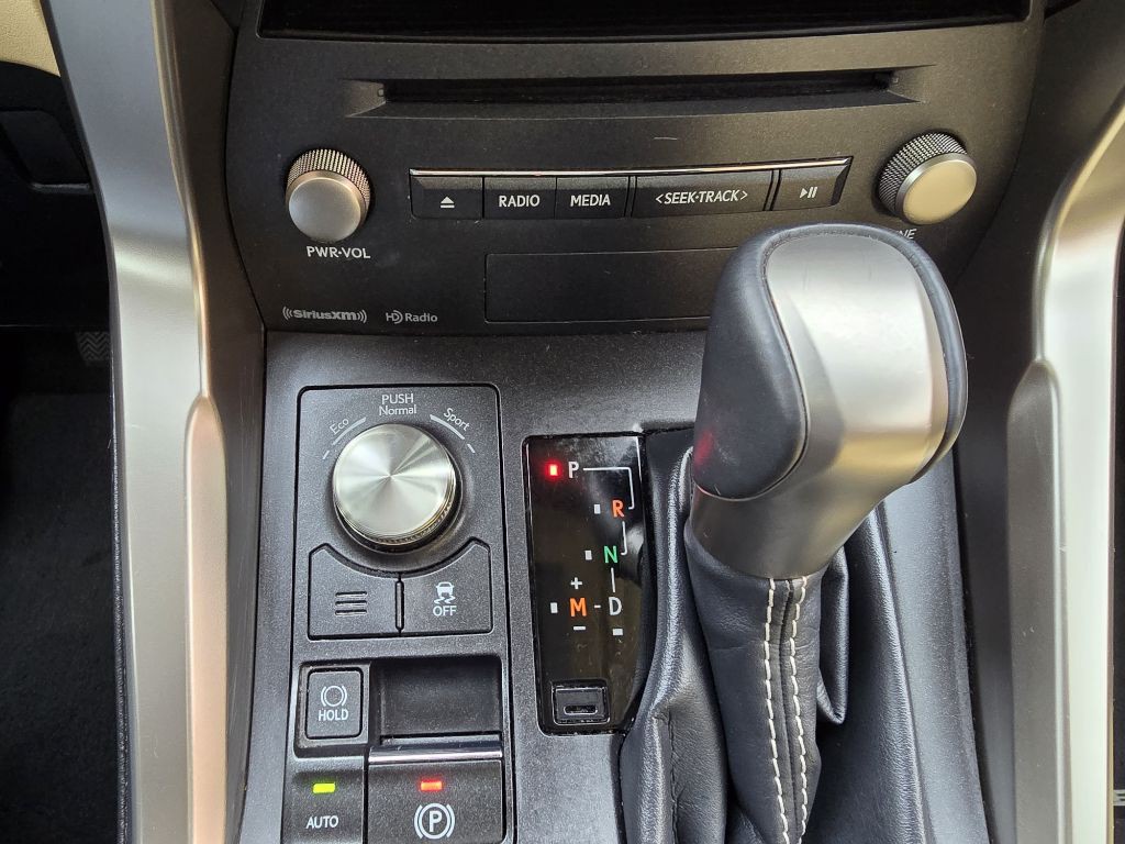 2021 Lexus NX 300 Image 28