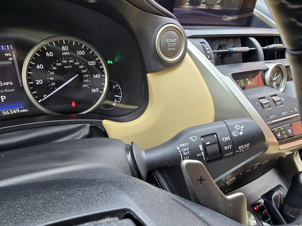 2021 Lexus NX 300 Image 31