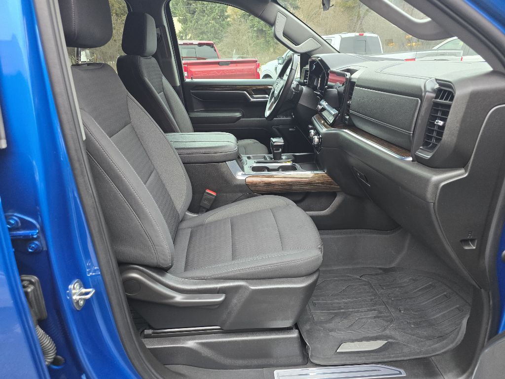 2024 GMC Sierra Image 4