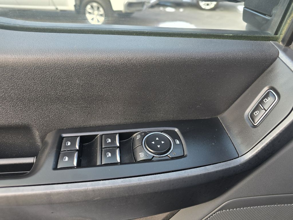 2023 Ford F-350 Image 17