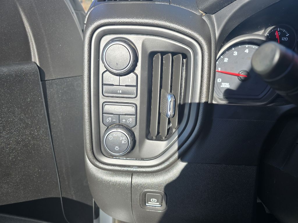 2023 Chevrolet Silverado 1500 Image 16