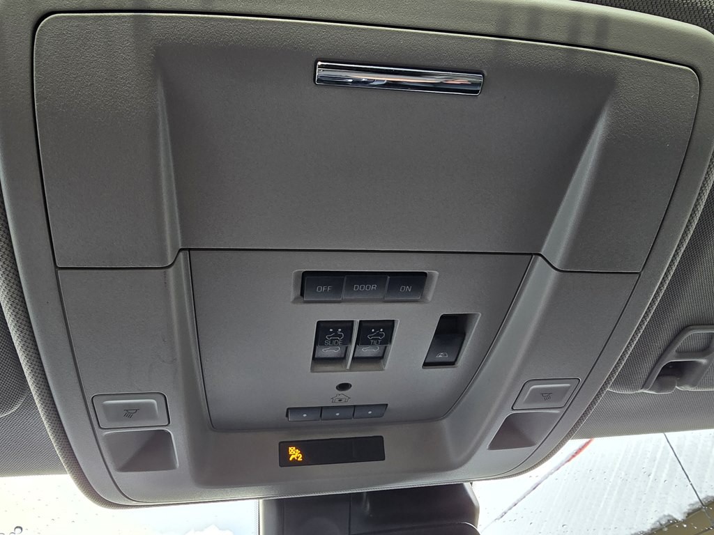 2018 Chevrolet Silverado 1500 Image 22