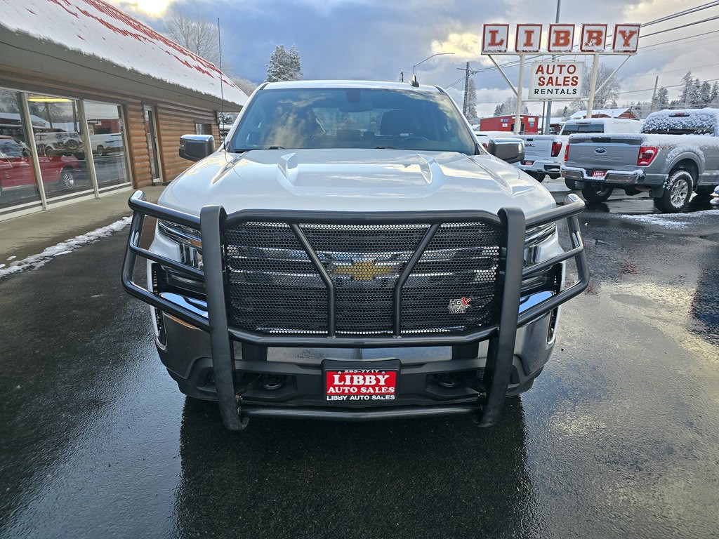 2021 Chevrolet Silverado 1500 Image 2