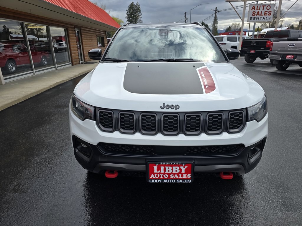2024 Jeep Compass Image 2