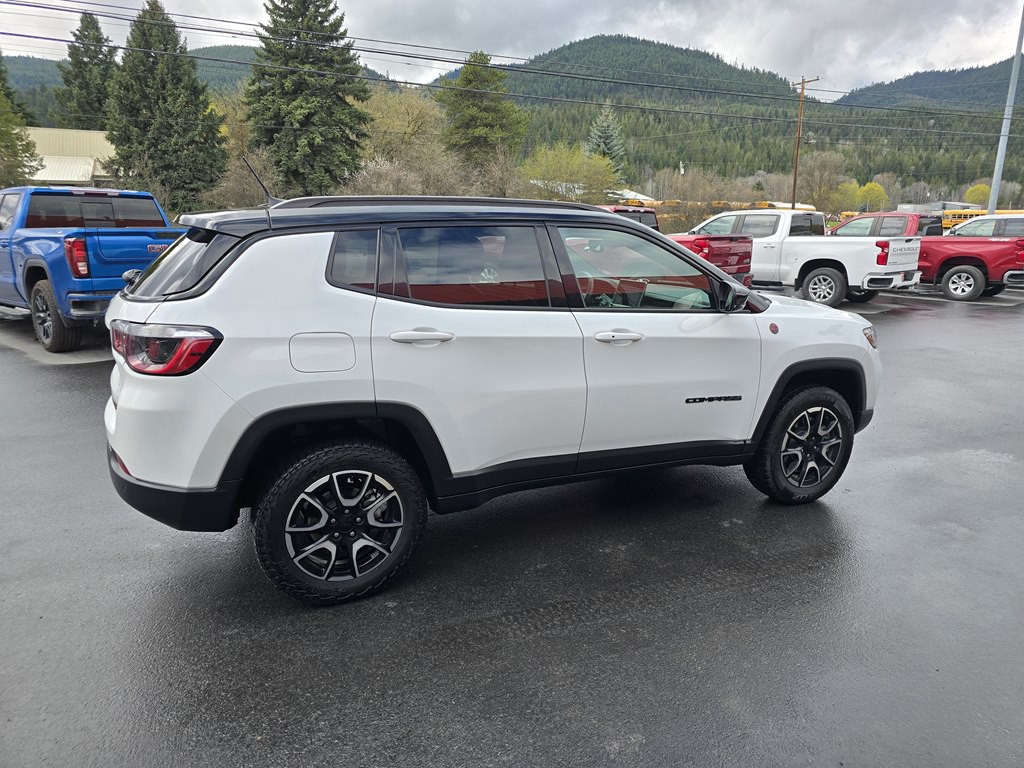 2024 Jeep Compass Image 4