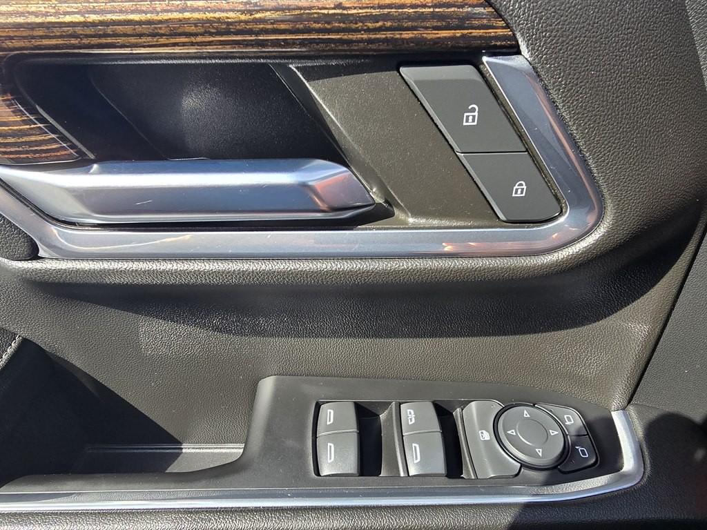 2024 GMC Sierra Image 17