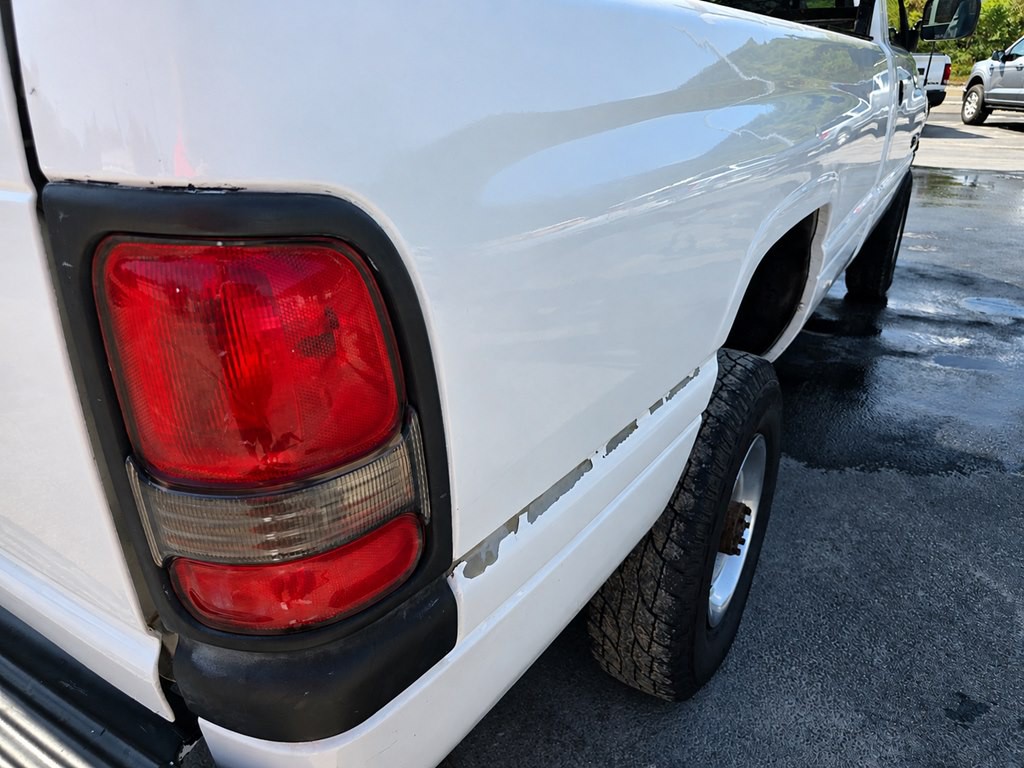 1995 Dodge Ram 2500 Image 31