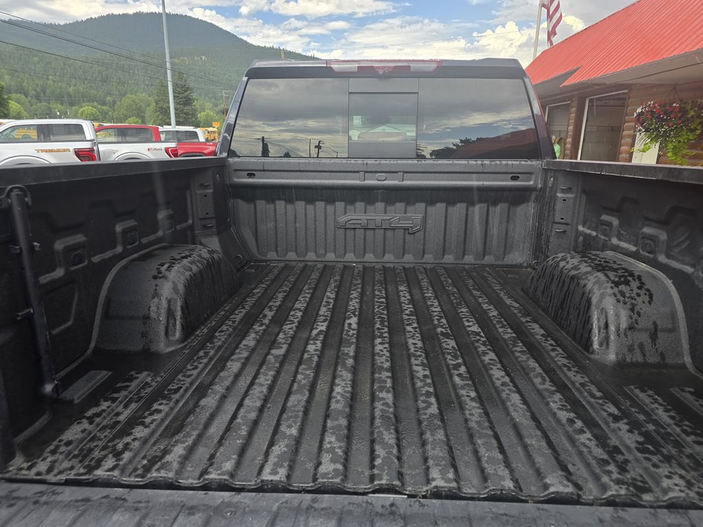 2023 GMC Sierra Image 9