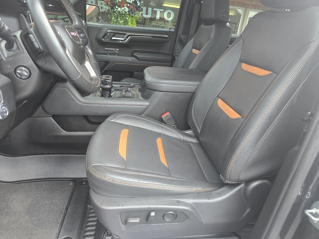 2023 GMC Sierra Image 12