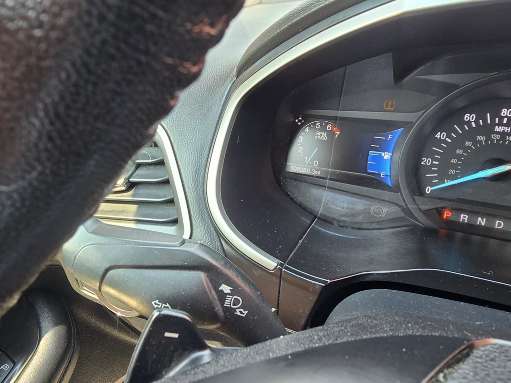 2016 Ford Edge Image 19