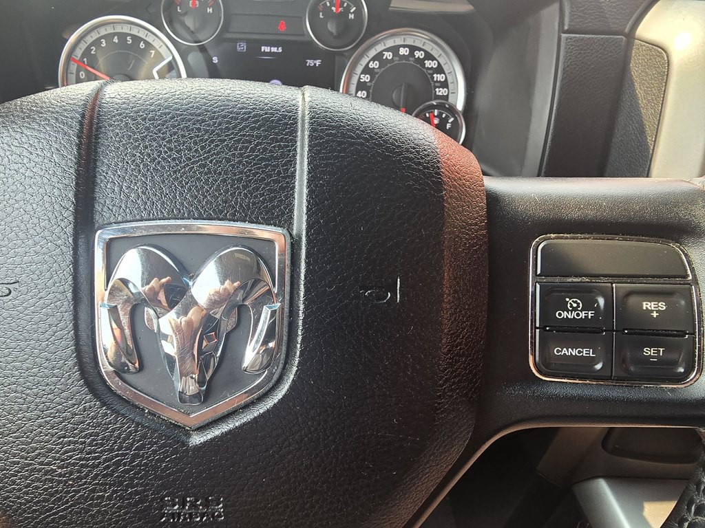 2013 RAM 1500 Image 15