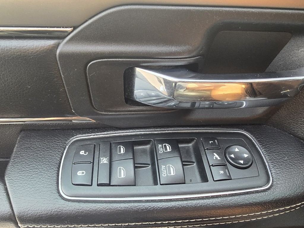 2013 RAM 1500 Image 17