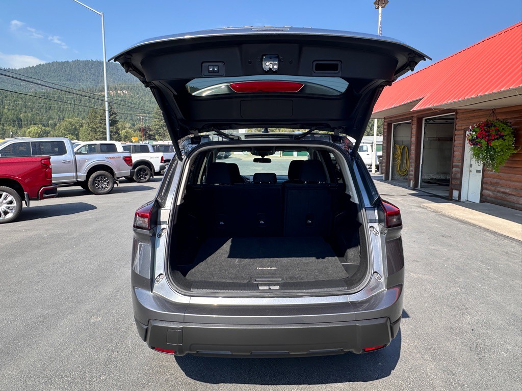 2026 Nissan Rogue Image 7