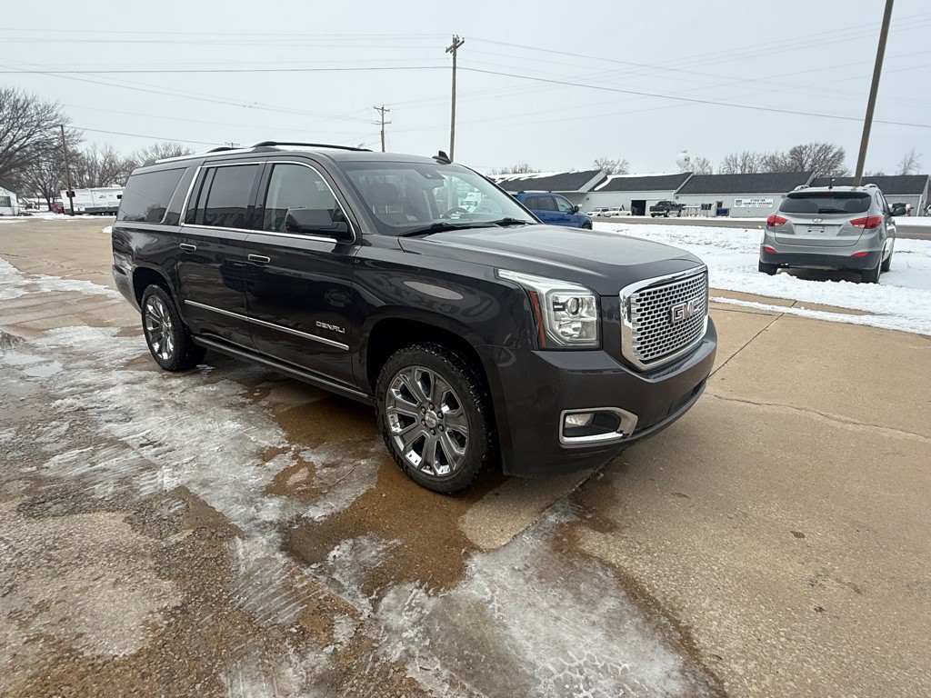 2016 GMC Yukon Image 7