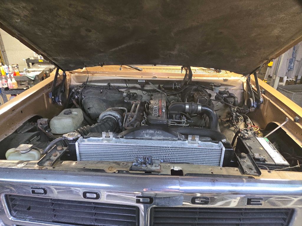 1991 Dodge W-Series Image 8