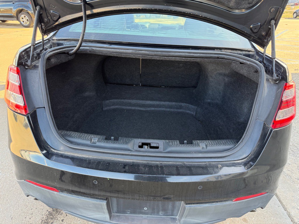 2013 Ford Taurus Image 9