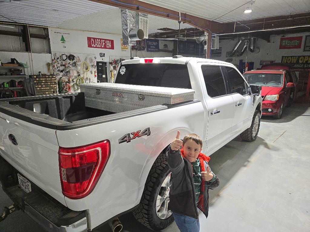 2022 Ford F-150 Image 2