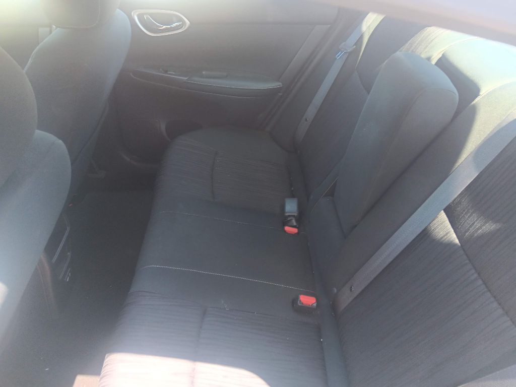2019 Nissan Sentra Image 5