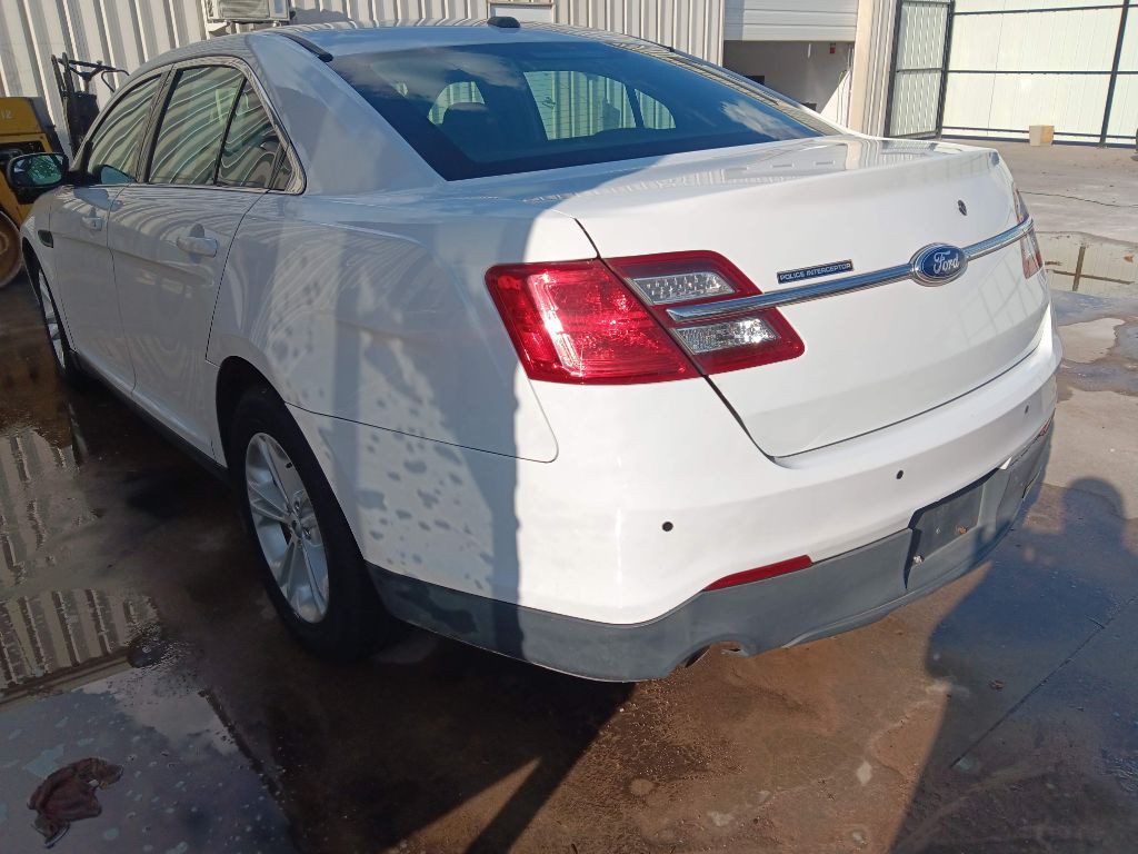 2015 Ford Taurus Image 3