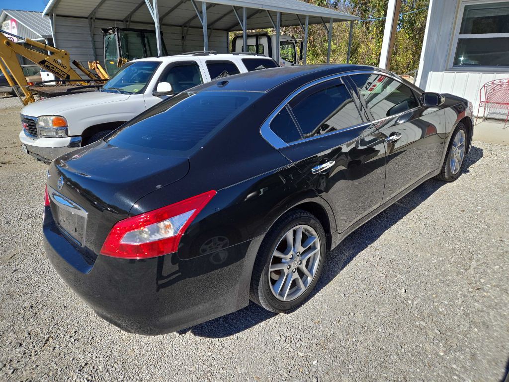 2009 Nissan Maxima Image 5