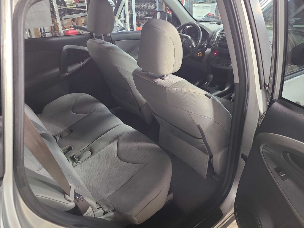 2009 Toyota Rav4 Image 6