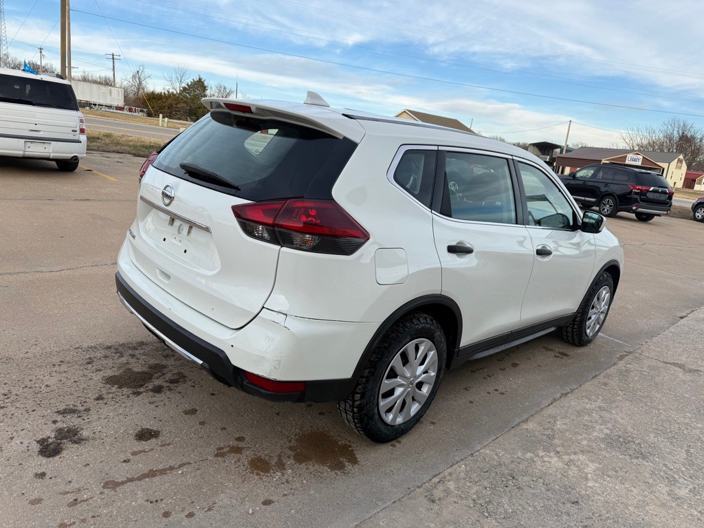 2020 Nissan Rogue Image 5