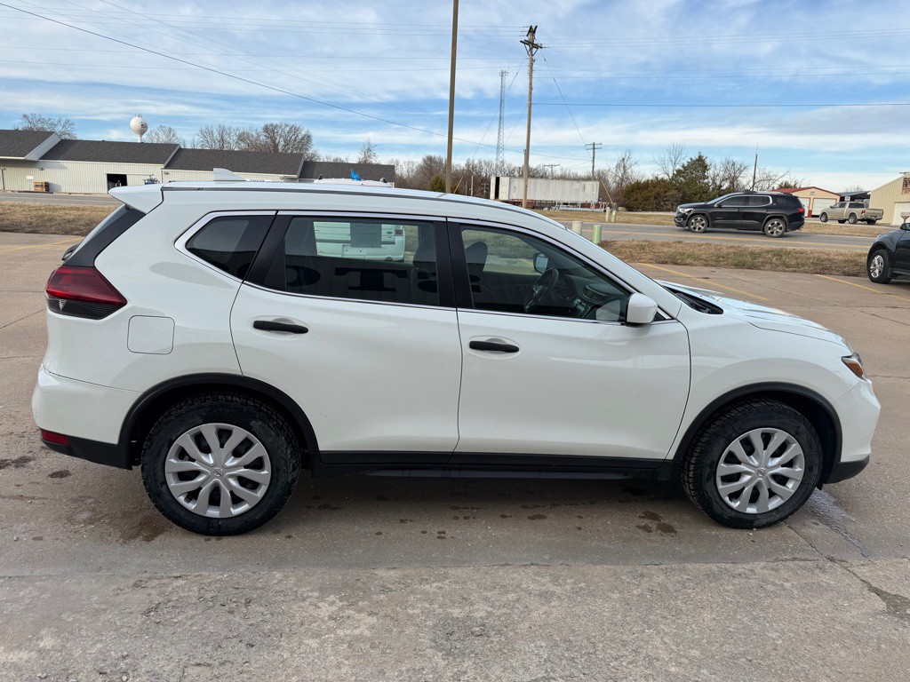 2020 Nissan Rogue Image 6