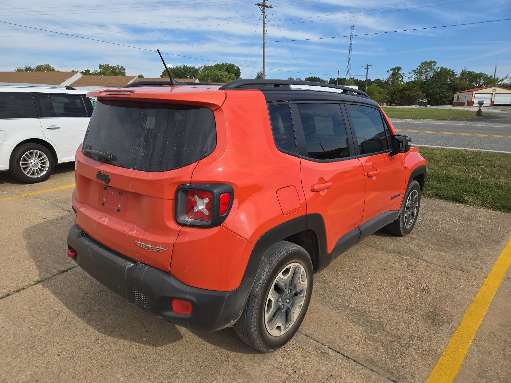 2016 Jeep Renegade Image 6