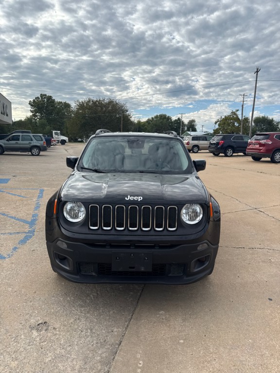 2017 Jeep Renegade Image 2