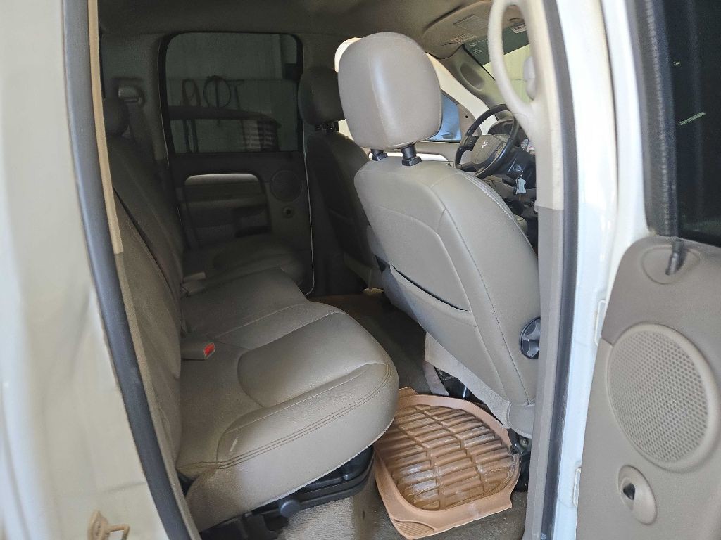 2004 Dodge Ram 2500 Image 10