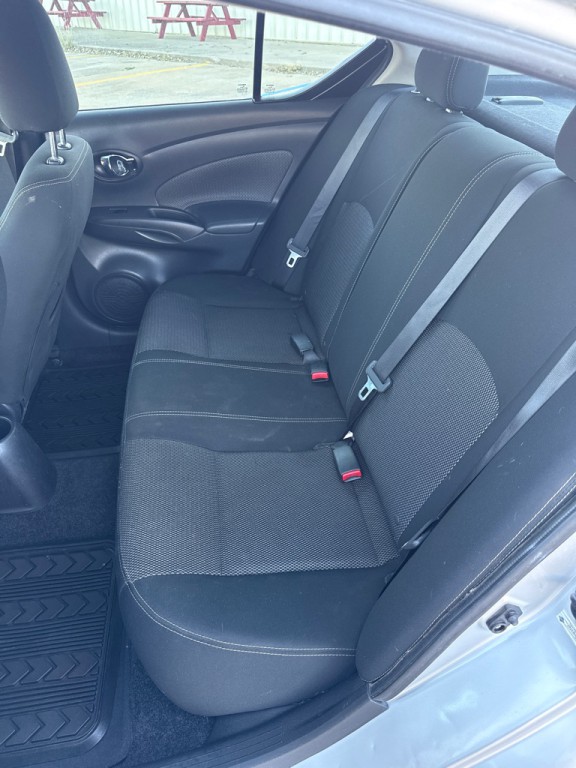 2018 Nissan Versa Image 7