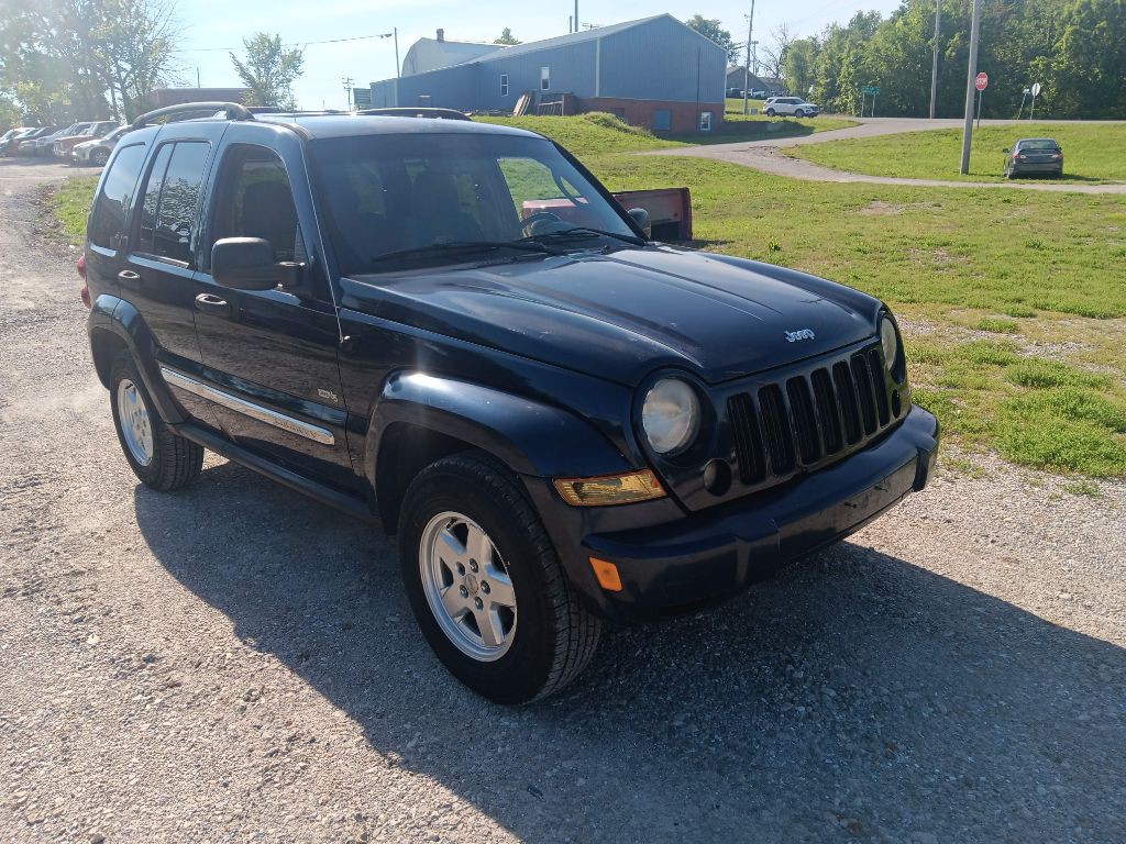 2006 Jeep Liberty Image 6