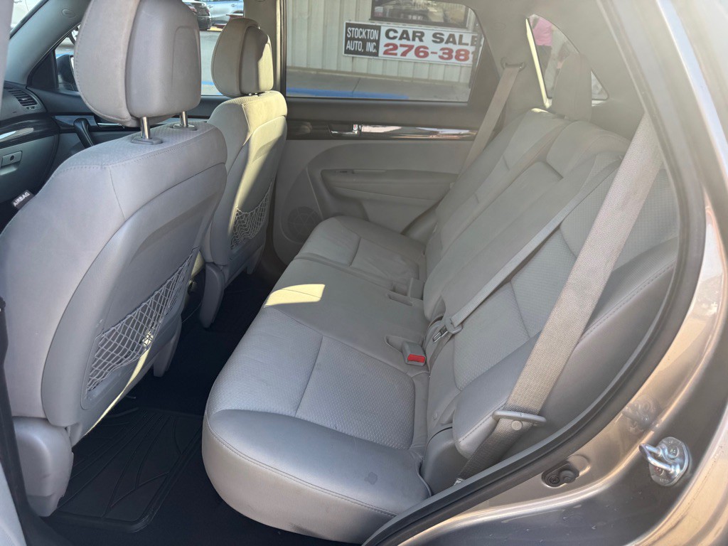2012 Kia Sorento Image 10