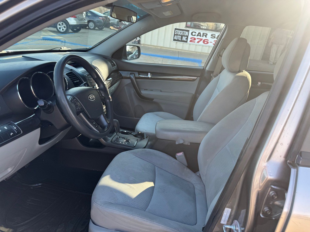 2012 Kia Sorento Image 11