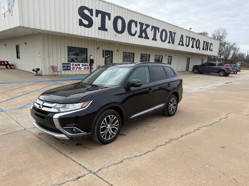 2016 Mitsubishi Outlander Image 1