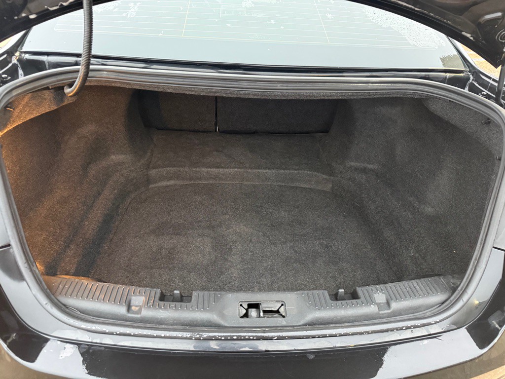 2010 Ford Taurus Image 9