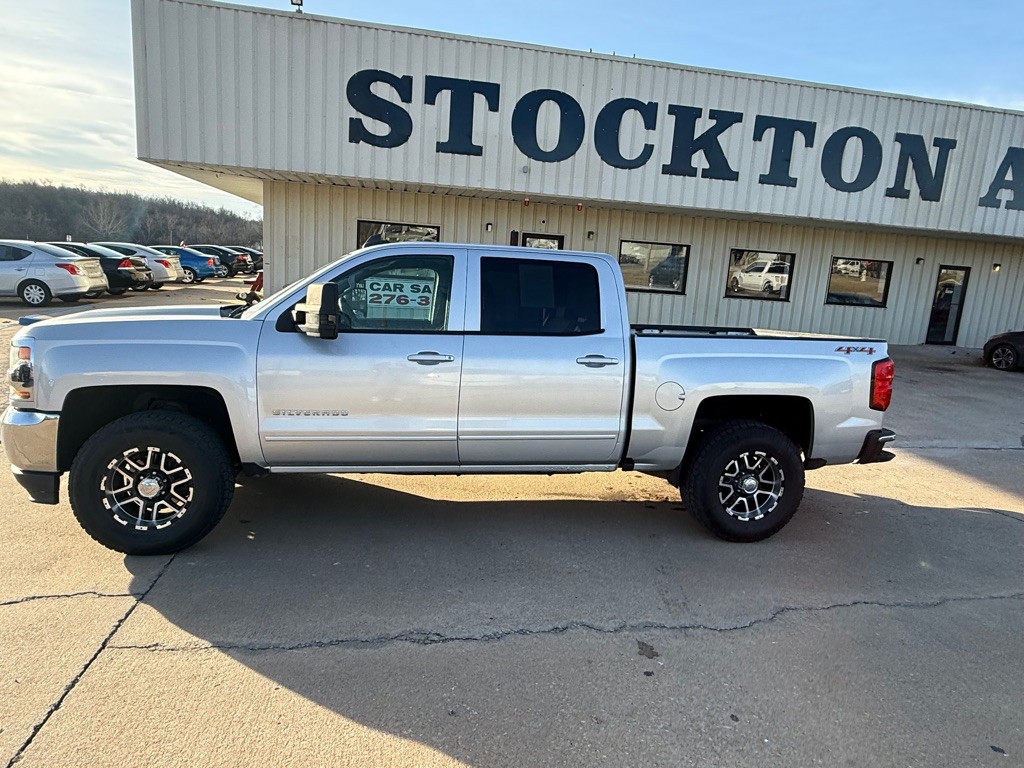2016 Chevrolet Silverado 1500 Image 2