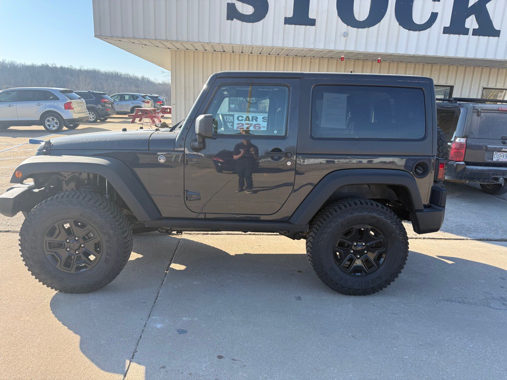 2016 Jeep Wrangler Image 2