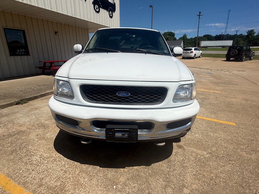 1997 Ford F-150 Image 8