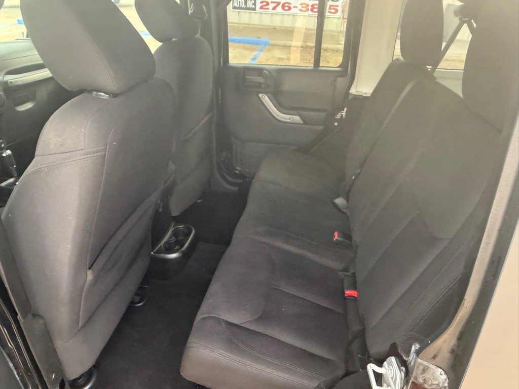 2015 Jeep Wrangler Unlimited Image 10