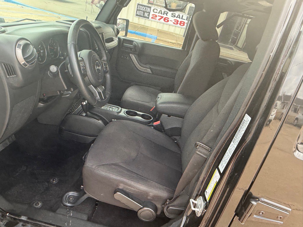 2015 Jeep Wrangler Unlimited Image 11