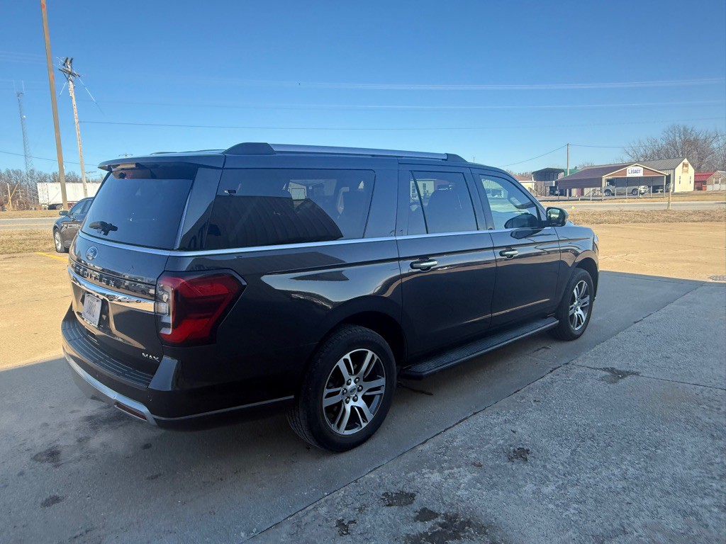 2024 Ford Expedition Image 5