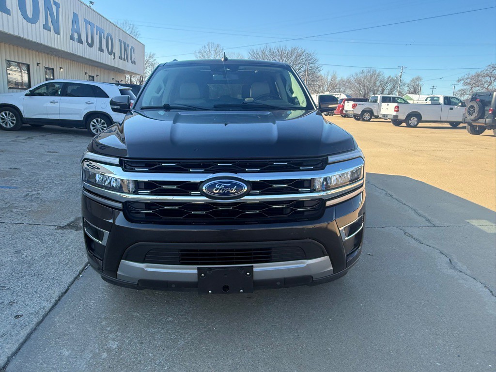 2024 Ford Expedition Image 8