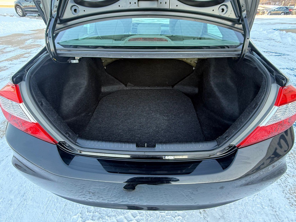 2012 Honda Civic Image 9