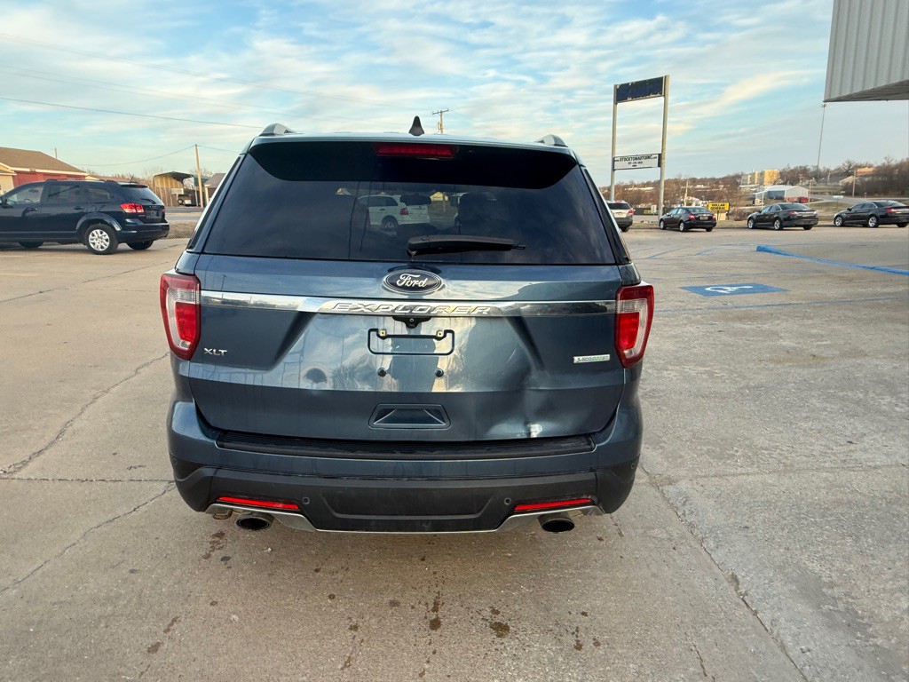 2018 Ford Explorer Image 4