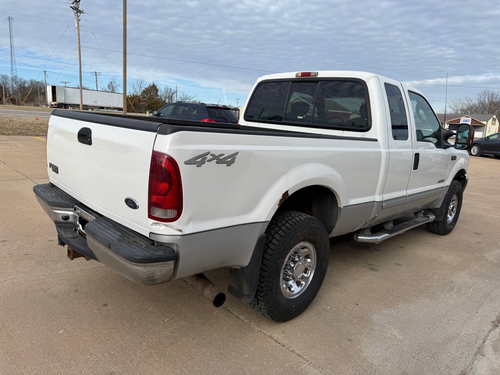 2003 Ford F-250 Image 5