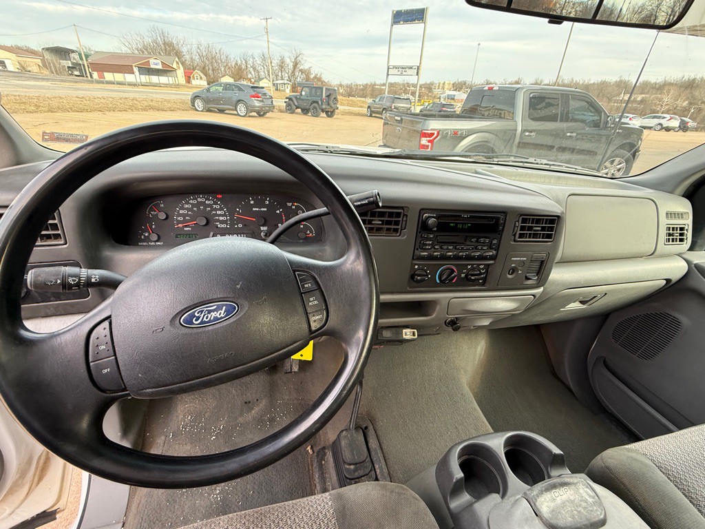 2003 Ford F-250 Image 11