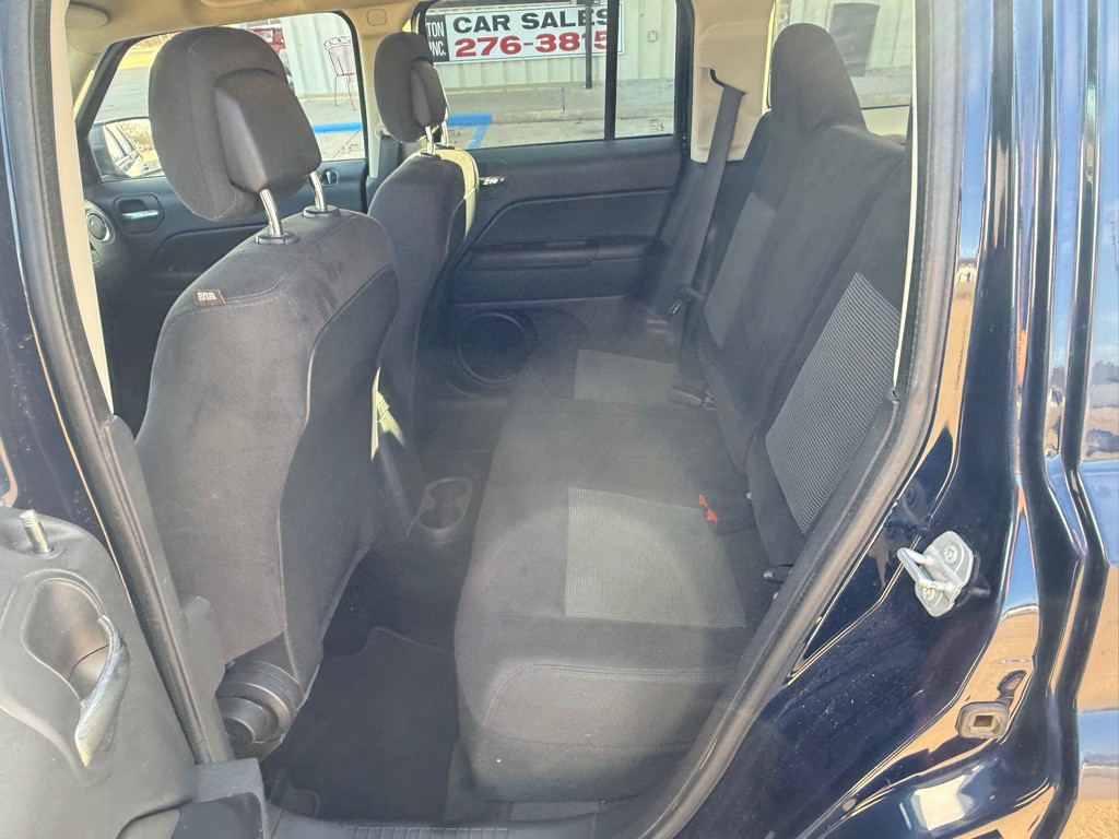 2016 Jeep Patriot Image 10