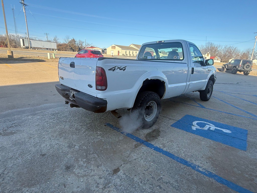 2004 Ford F-250 Image 4