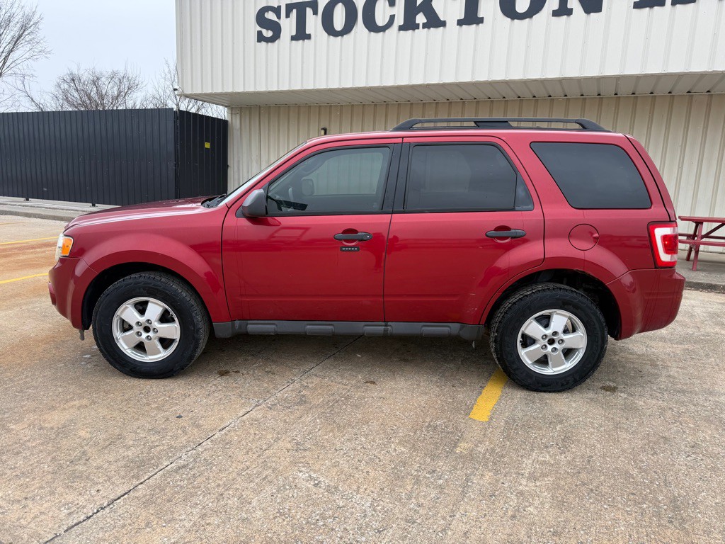 2012 Ford Escape Image 2